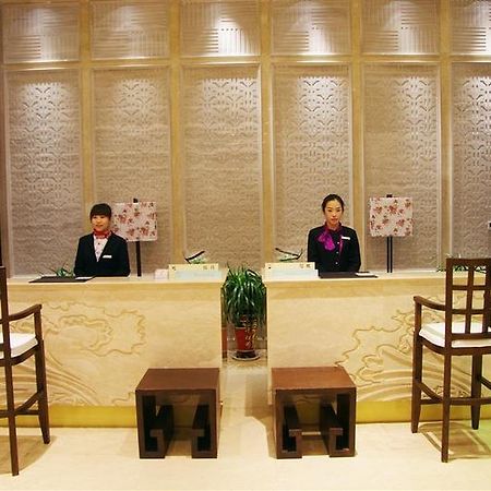 Royal Run Hotel Liaocheng Exterior photo
